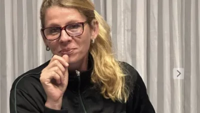 Ativista Mónika Silva em foto de arquivo, publicada por resumenlatinoamericano.org. (Foto: resumenlatinoamericano.org)