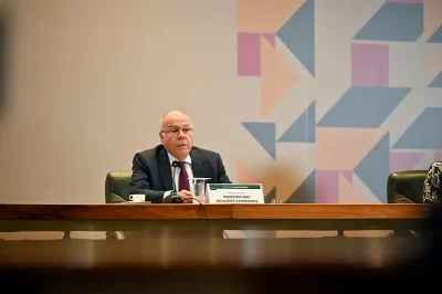 O ministro das Relações Exteriores Mauro Vieira em reunião oficial. (Foto: operamundi.uol.com.br)