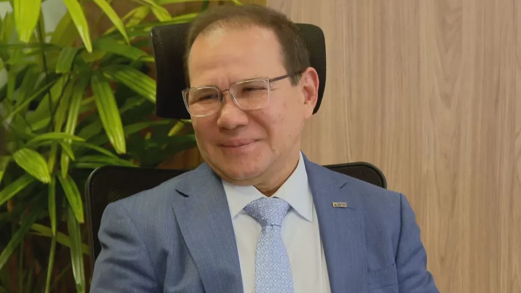 Presidente do BRB, Nelson Antônio de Souza, em entrevista. (Foto: g1.globo.com)
