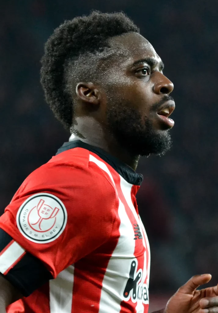 Iñaki Williams, atacante do Athletic Bilbao e estrela da Seleção de Gana, assume a responsabilidade do ataque na estreia do M